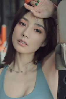 看着我是怎么吃你的水蜜桃完整版